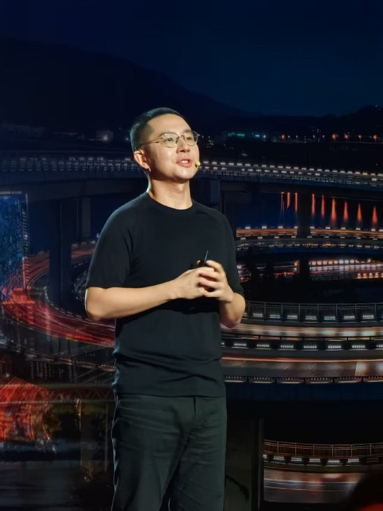 今天让我们来看看：《我的少年时代》这部电视剧今日开始播出，将带领观众一同回忆青春的美好，聆听那段难忘的青春时光